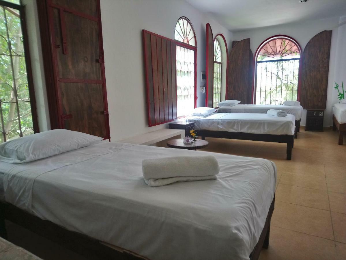 Casita Rustica En La Selva Hotel Cancún Buitenkant foto