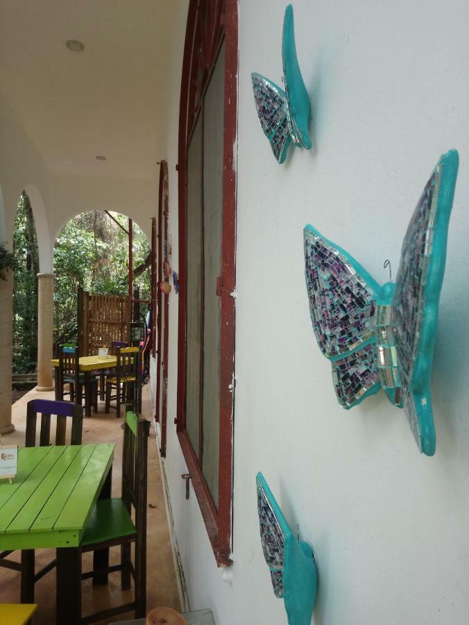Casita Rustica En La Selva Hotel Cancún Buitenkant foto
